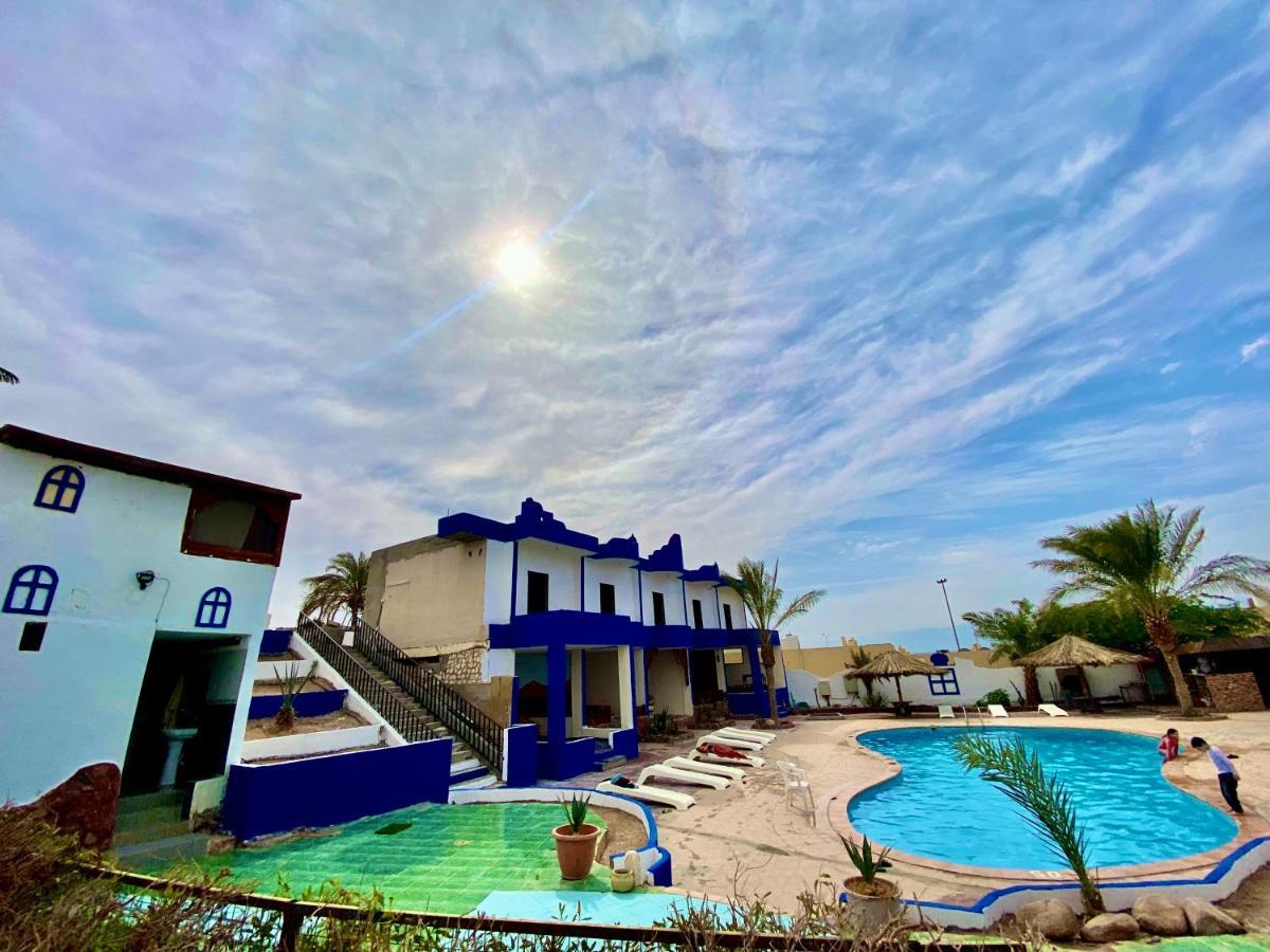بيت شباب قرية بدوين مون - العقبة Al Burj المظهر الخارجي الصورة