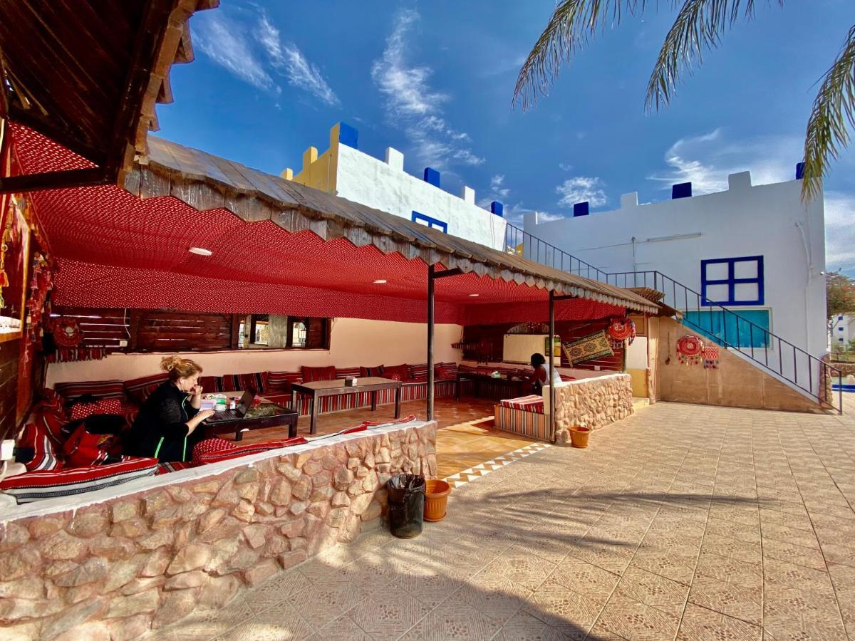 بيت شباب قرية بدوين مون - العقبة Al Burj المظهر الخارجي الصورة