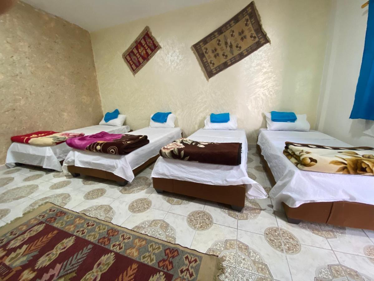بيت شباب قرية بدوين مون - العقبة Al Burj المظهر الخارجي الصورة