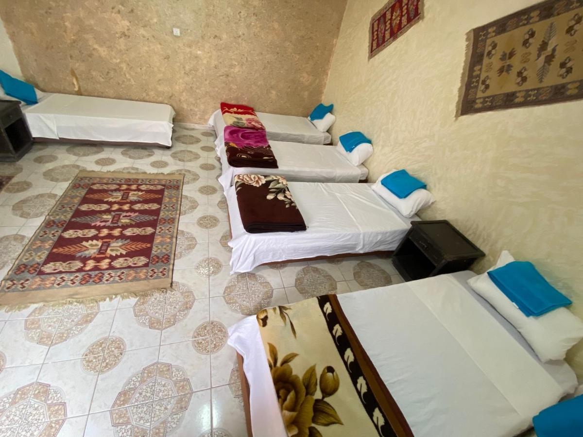 بيت شباب قرية بدوين مون - العقبة Al Burj المظهر الخارجي الصورة